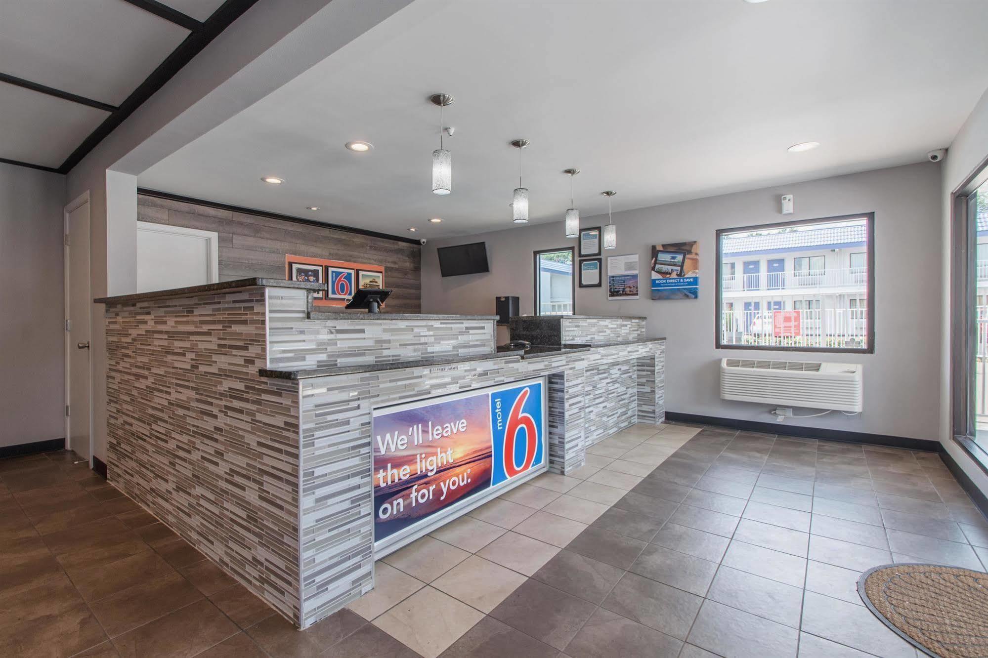 Motel 6-Norcross, Ga - Atlanta Northeast Εξωτερικό φωτογραφία
