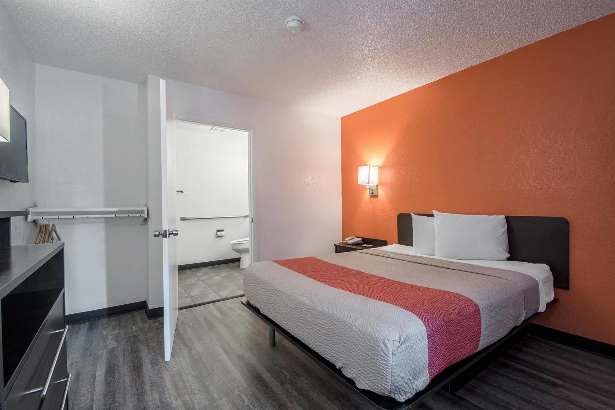 Motel 6-Norcross, Ga - Atlanta Northeast Εξωτερικό φωτογραφία