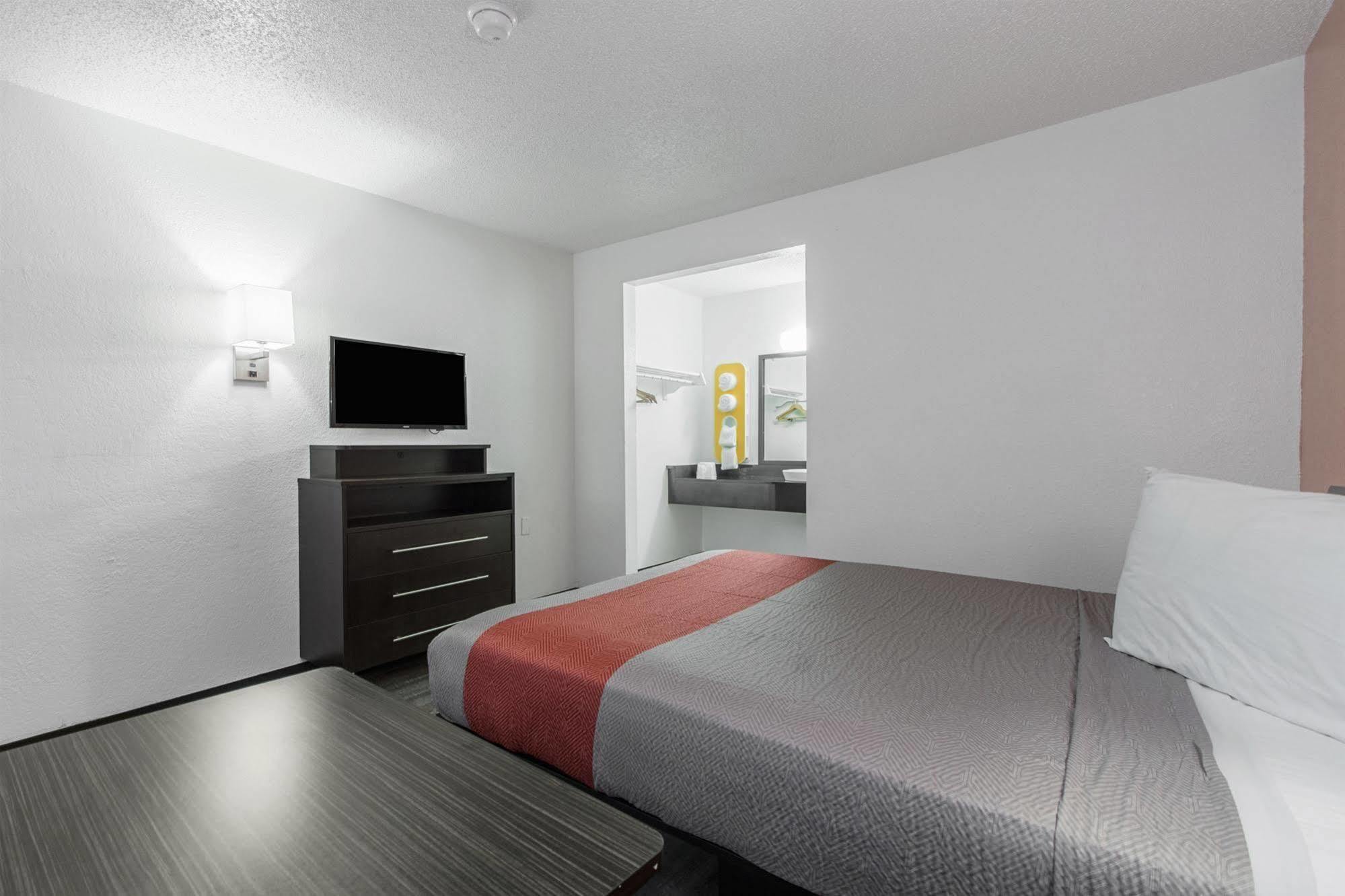 Motel 6-Norcross, Ga - Atlanta Northeast Εξωτερικό φωτογραφία